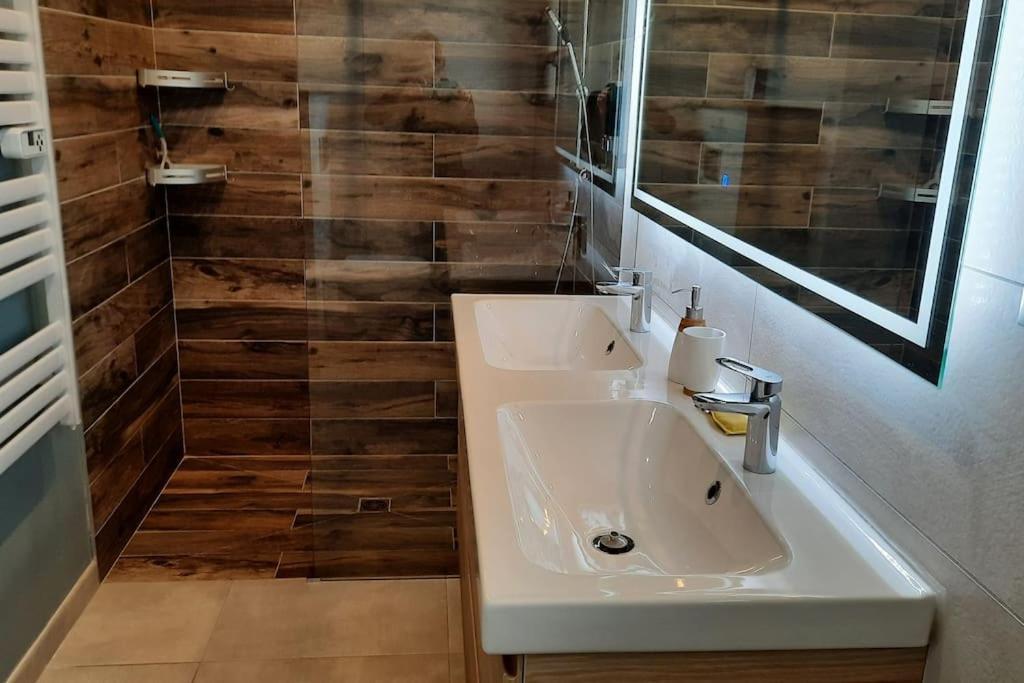 Villa Drome Jacuzzi La Maison D'A Cote Chatuzange-le-Goubet 외부 사진